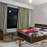 Garden City Cozy Two Bedroom Apartment Downtown Cairo