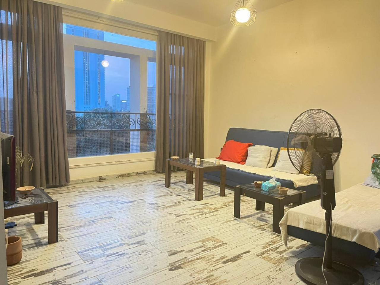 Garden Cozy Two Bedroom Downtown * Cairo