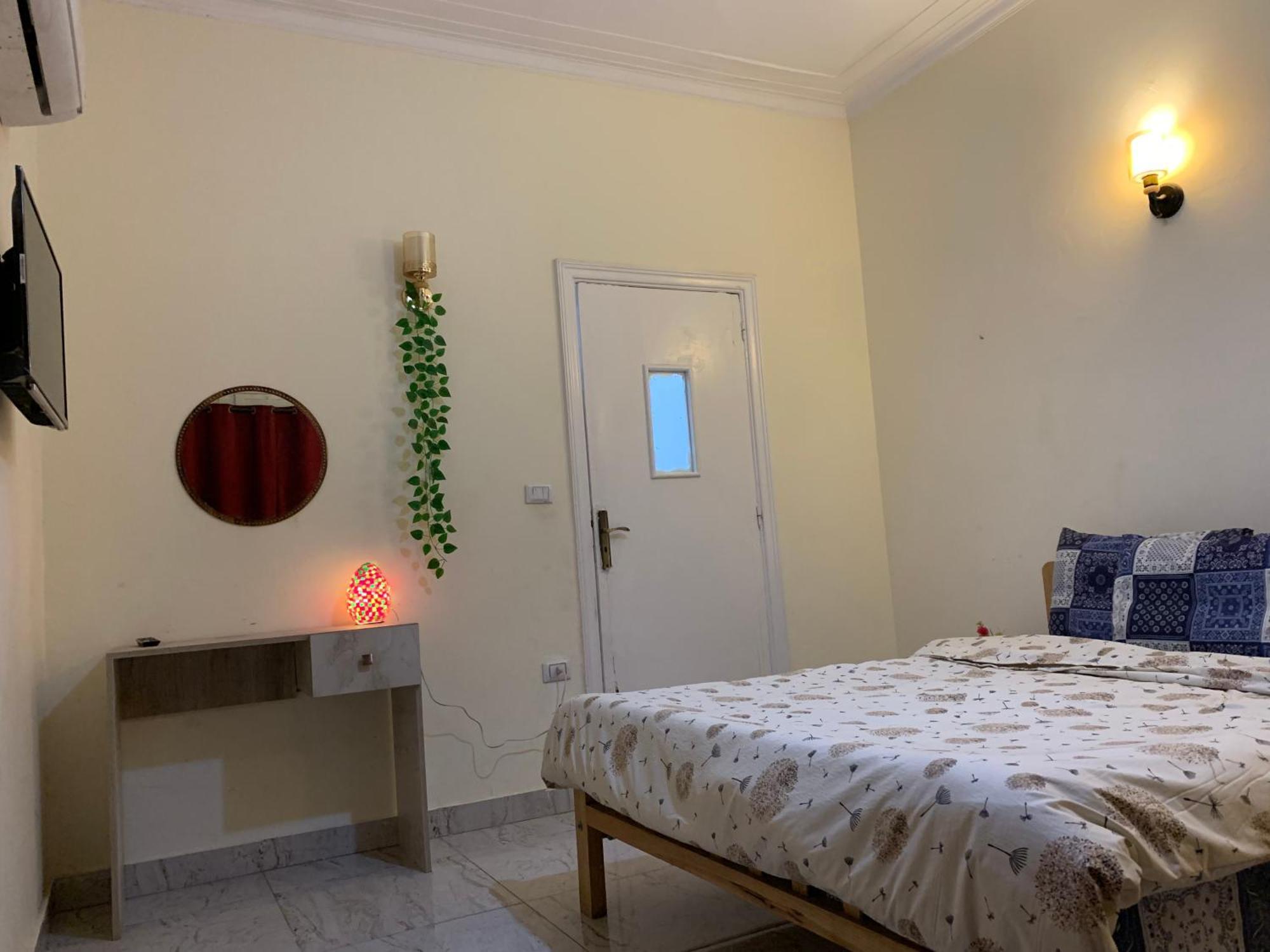 Garden Cozy Two Bedroom Downtown Cairo